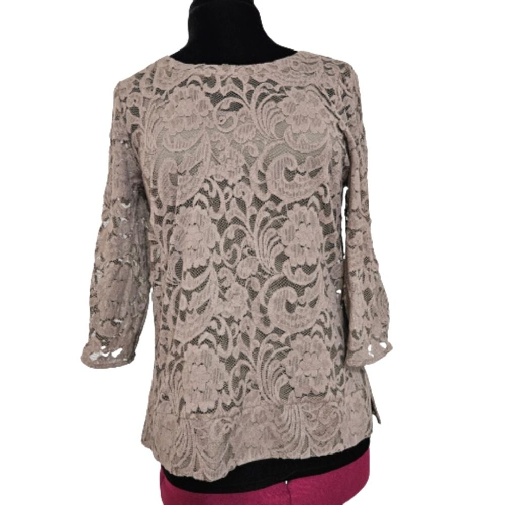 Chico's Two-Piece‎ Taupe Floral Lace 3/4 Tab Sleeve Top with matching camisole S